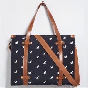ModCloth. Camp Director Zipped Tote.